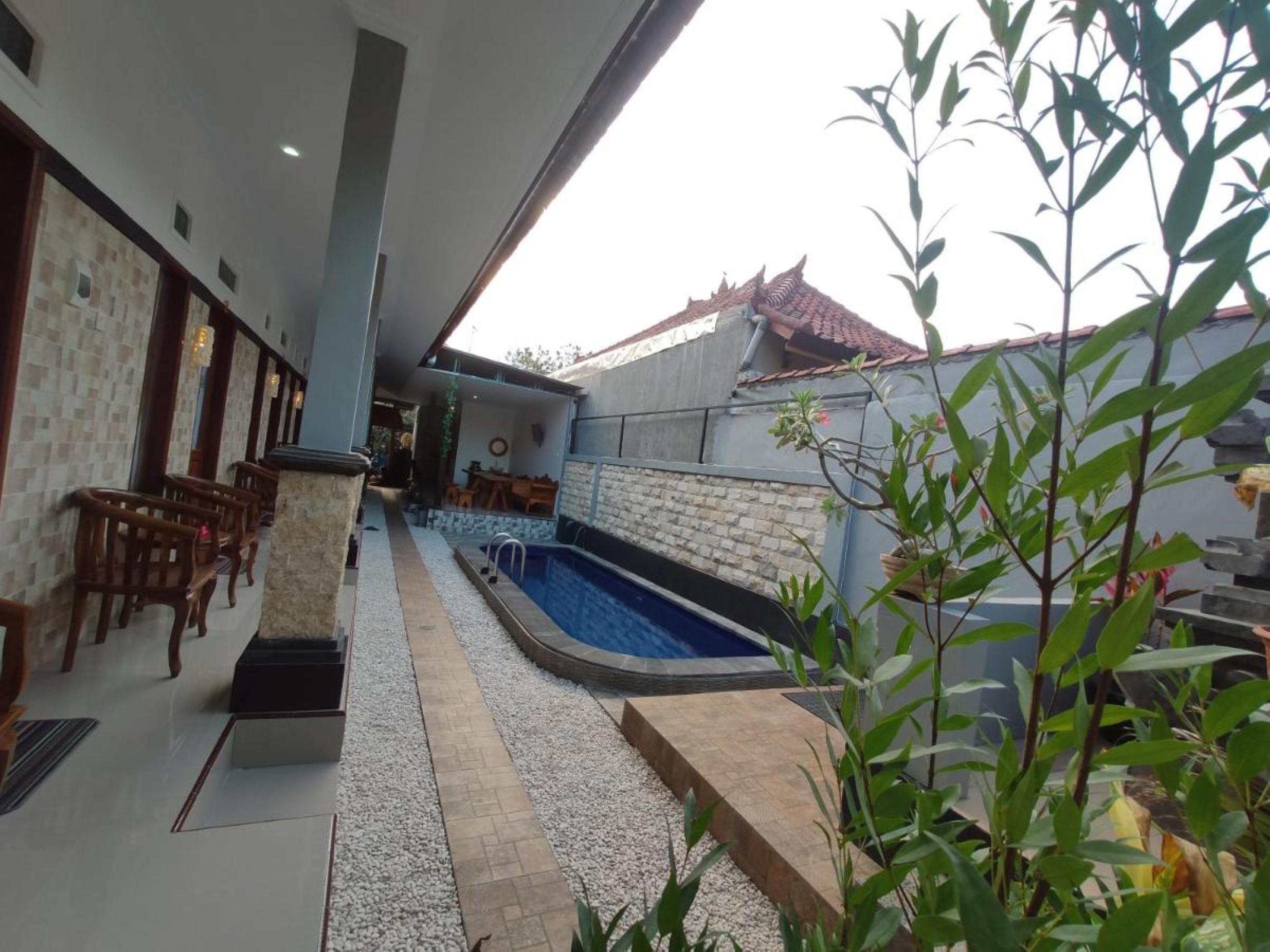 Gedhong Hostel Batununggul Exterior foto