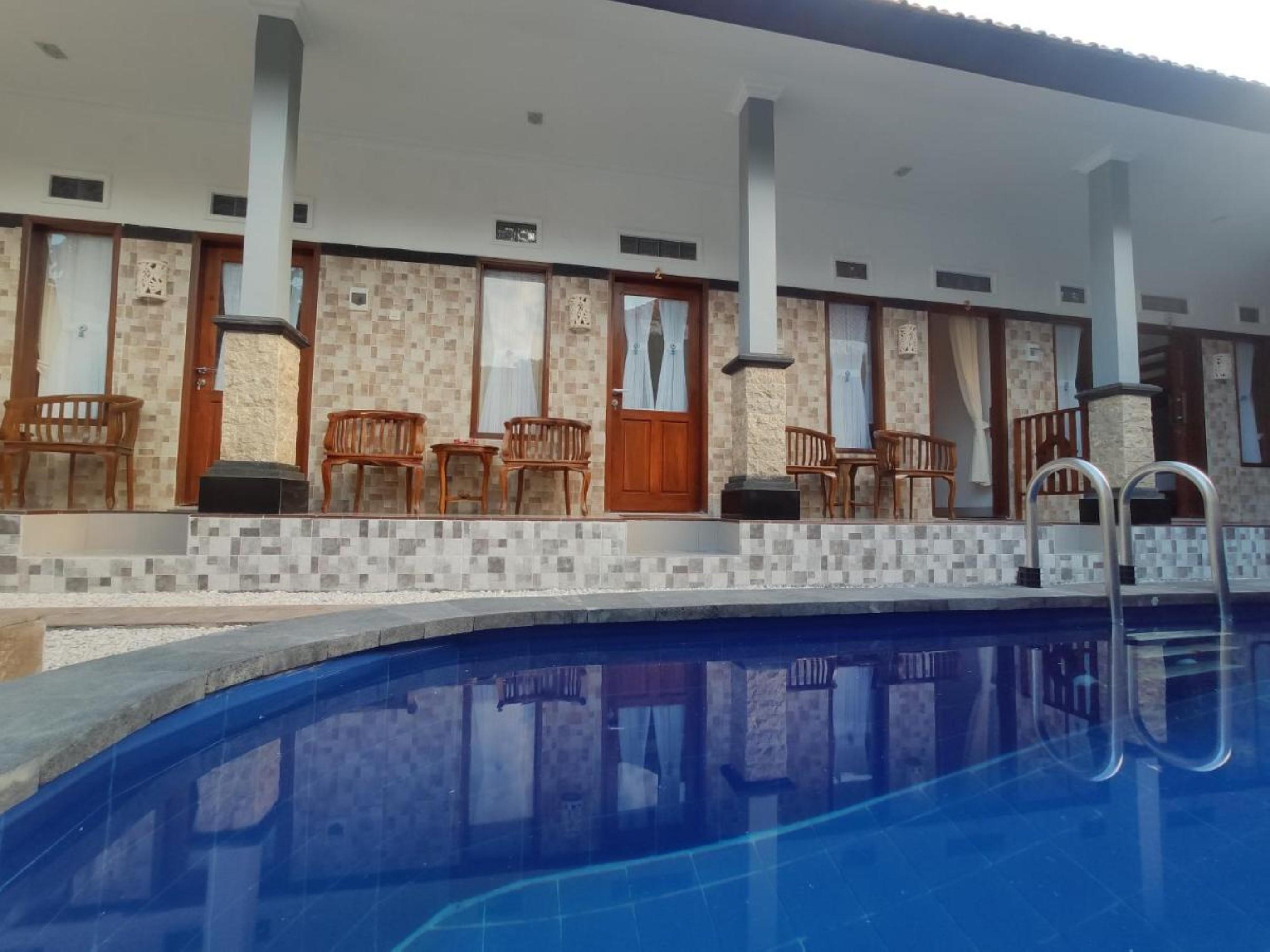 Gedhong Hostel Batununggul Exterior foto