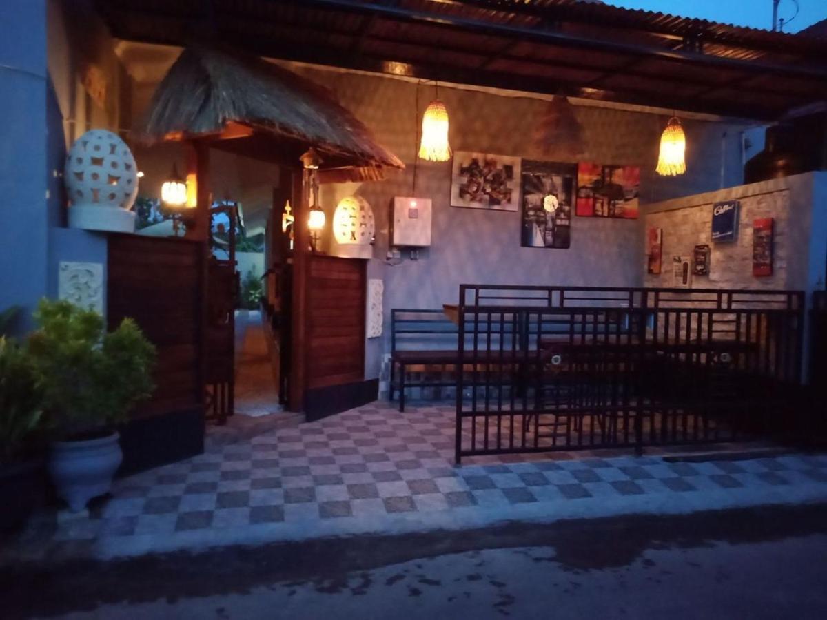 Gedhong Hostel Batununggul Exterior foto